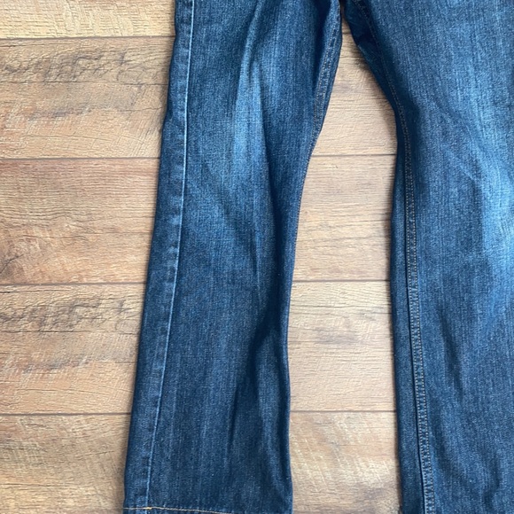 Vintage Ladies Levi’s. Dark blue denim wash. Boot cut. Size 30x30. - Picture 5 of 6